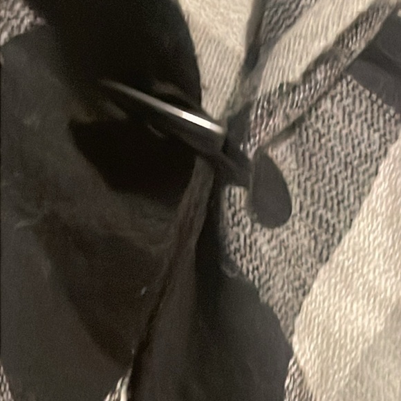 Nanette Lepore poncho - Picture 2 of 3